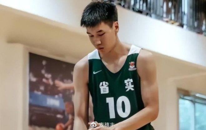 篮球体能趣味训练十法是什么_1